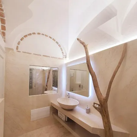 Le Andira - Monolocali Finemente Arredati A Pochi Passi Dal Centro Storico Di Apartament
