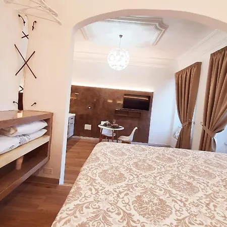 Le Andira - Monolocali Finemente Arredati A Pochi Passi Dal Centro Storico Di Apartament *