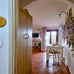شقة Le Andira - Monolocali Finemente Arredati A Pochi Passi Dal Centro Storico Di