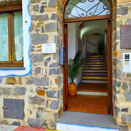 Apartman Le Andira - Monolocali Finemente Arredati A Pochi Passi Dal Centro Storico Di Orosei