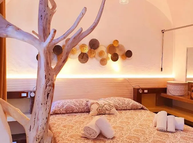 Le Andira - Monolocali Finemente Arredati A Pochi Passi Dal Centro Storico Di *