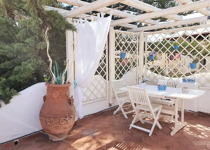 Le Andira - Monolocali Finemente Arredati A Pochi Passi Dal Centro Storico Di Апартаменты