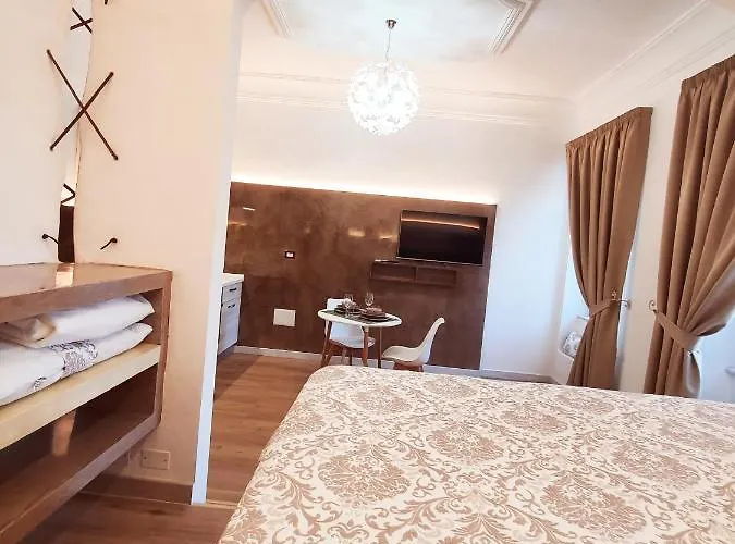 Le Andira - Monolocali Finemente Arredati A Pochi Passi Dal Centro Storico Di Апартаменты *