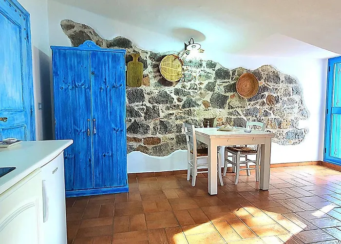 Le Andira - Monolocali Finemente Arredati A Pochi Passi Dal Centro Storico Di * Орозеи