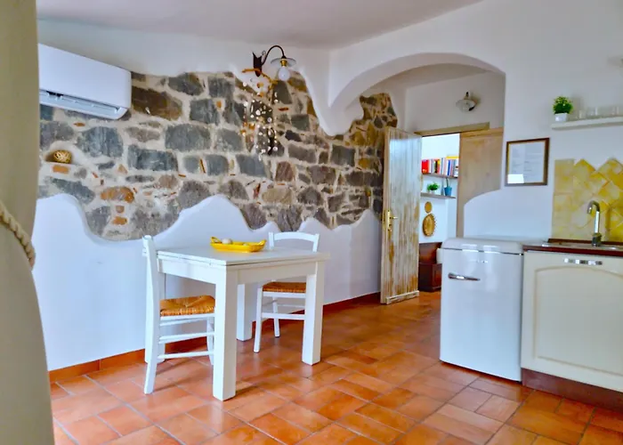 Le Andira - Monolocali Finemente Arredati A Pochi Passi Dal Centro Storico Di