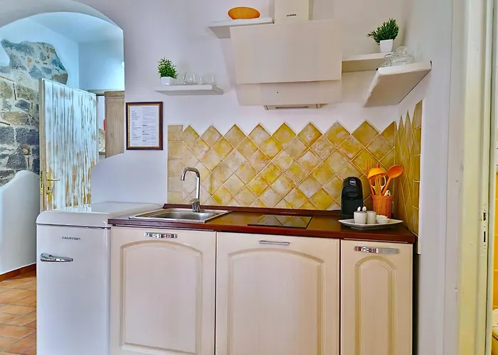 Le Andira - Monolocali Finemente Arredati A Pochi Passi Dal Centro Storico Di Апартаменты *